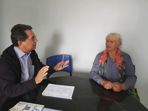 Ezequiel Fonseca, presidente do PP, conversa com Valqu�ria do Transporte