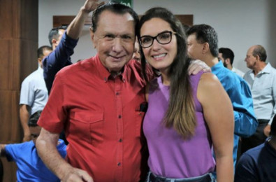 Carlos Bezerra e Jana�na Riva